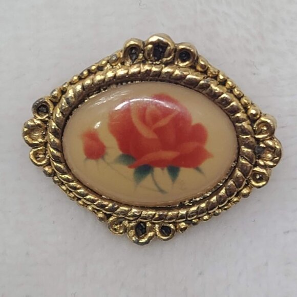 Camco Vintage Floral Rose Oval Gold Tone Brooch Lapel Pin - Picture 2 of 5